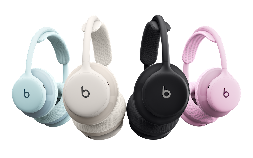 展示了全系列可选配色的 Beats 360 耳机全家福