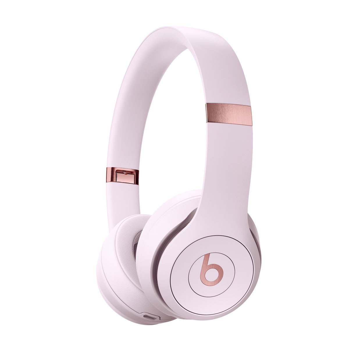 Beats Solo 4 in Clound Pink.